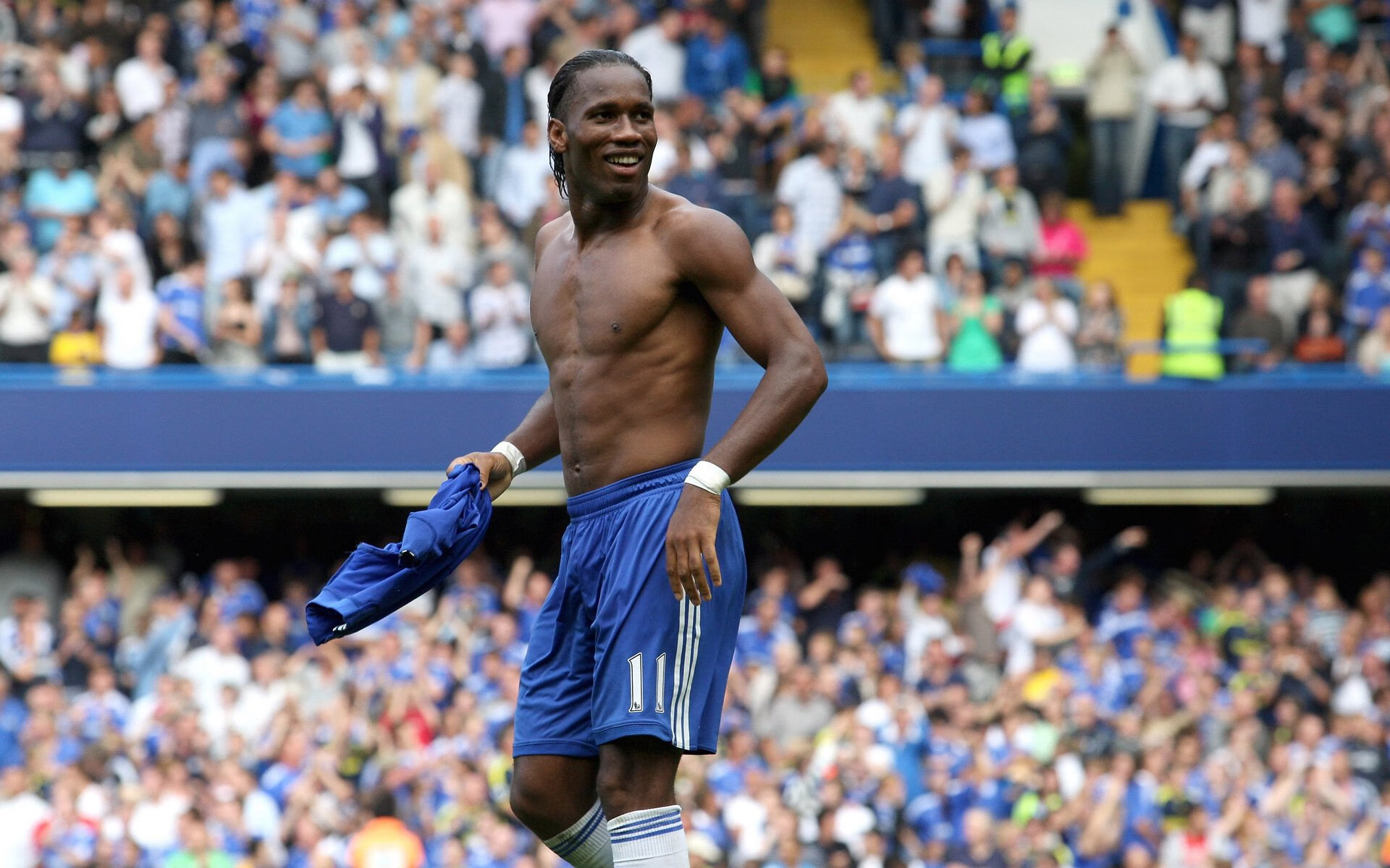 切尔西2-2,验出18岁新梅西!冷静扣球+绝美推射,兑现天赋,梅西切尔西球衣